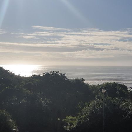 Deep Blue Guest House Amanzimtoti Eksteriør billede