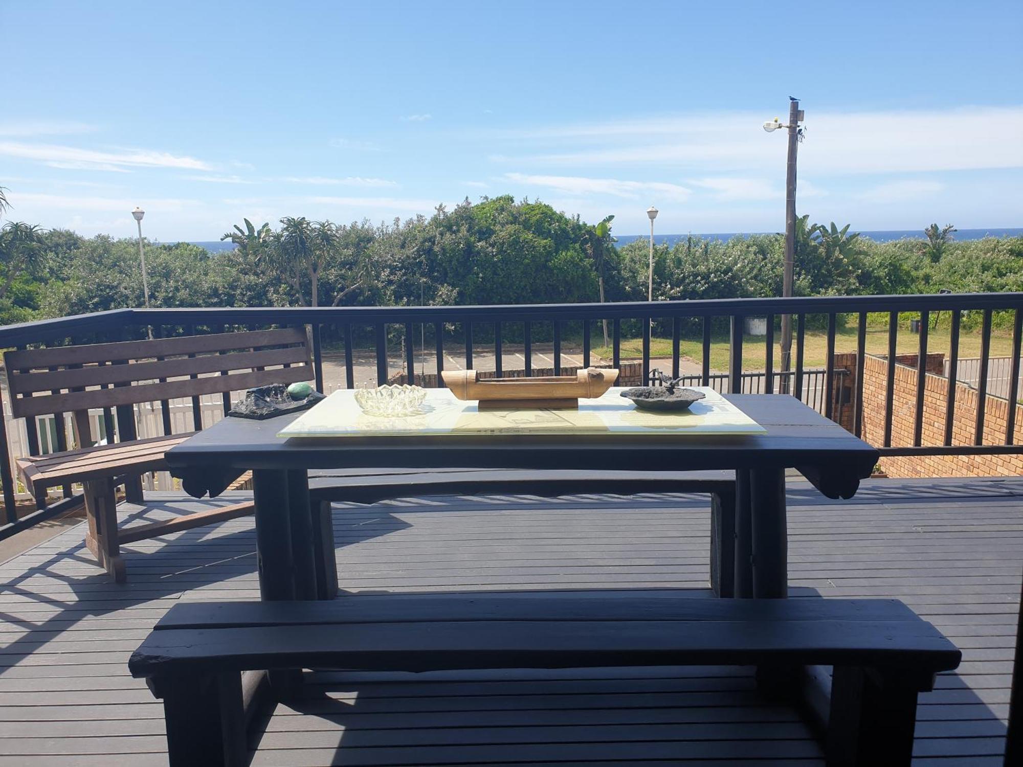 Deep Blue Guest House Amanzimtoti Eksteriør billede